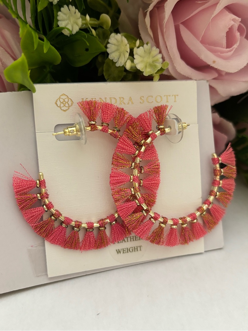 NWT Kendra Scott Evie Thread Tassel Hoops. - Picture 2 of 6